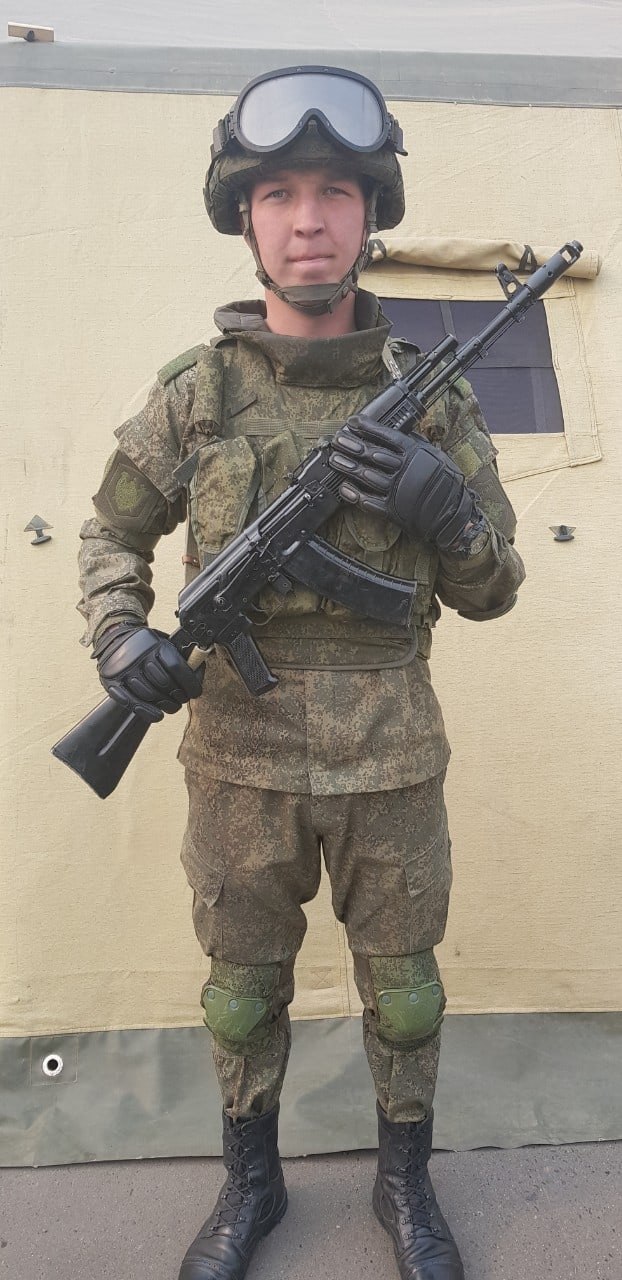 Леснеев Леонид Алексеевич